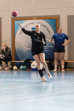 Bild 140 - F HSG Kremperheide/Muensterdorf - ATSV Stockelsdorf 2 : Ergebnis: 47:32
